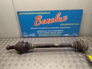 Gebruikte Steekas rechts-achter BMW 3 serie (E93) 335i 24V Prijs op aanvraag aangeboden door Benelux Zwijndrecht B.V.