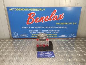 Gebruikte ABS Pomp Ford Transit Courier 1.5 TDCi 75 Prijs op aanvraag aangeboden door Benelux Zwijndrecht B.V.