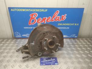 Gebruikte Asschenkel links-voor Toyota Prius (ZVW3) 1.8 16V Prijs op aanvraag aangeboden door Benelux Zwijndrecht B.V.