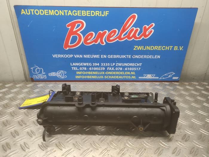Gebruikte Spruitstuk Inlaat Renault Clio IV (5R) 1.2 TCE 16V GT EDC Prijs op aanvraag aangeboden door Benelux Zwijndrecht B.V.