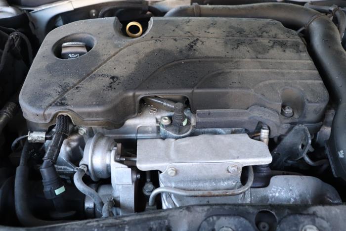 Gebruikte Motor Opel Insignia Grand Sport 1.5 Turbo 16V 165 Prijs op aanvraag aangeboden door Benelux Zwijndrecht B.V.