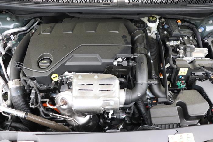 Gebruikte Motor Citroen C5 Aircross II (KA/KB/KC) 1.6 HYBRID Rechargeable 195 Automatic Prijs op aanvraag aangeboden door Benelux Zwijndrecht B.V.