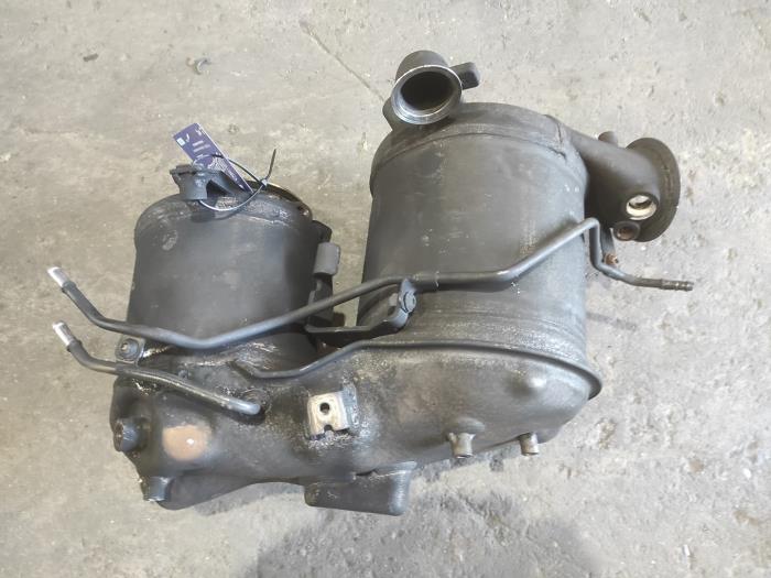 Gebruikte Roetfilter Volkswagen Transporter T6 2.0 TDI 150 Prijs € 726,00 Inclusief btw aangeboden door Benelux Zwijndrecht B.V.