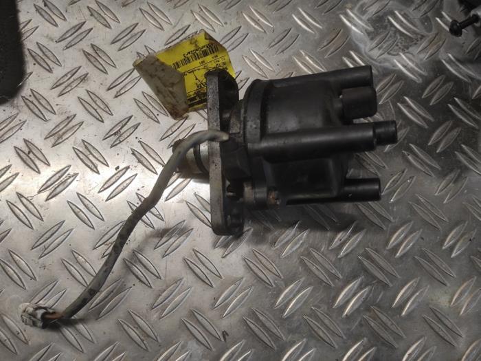 Gebruikte Delco Suzuki Alto (SH410) 1.0 GA,GL Prijs € 30,00 Margeregeling aangeboden door Benelux Zwijndrecht B.V.