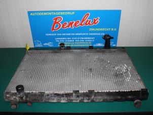 Gebruikte Radiateur Hyundai Santa Fe I 2.4 16V 4x4 Prijs op aanvraag aangeboden door Benelux Zwijndrecht B.V.