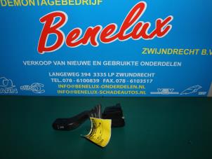 Gebruikte Richtingaanwijzer Schakelaar Opel Astra F (53/54/58/59) 1.4i GL/GLS Prijs op aanvraag aangeboden door Benelux Zwijndrecht B.V.