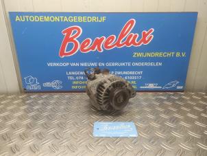 Gebruikte Dynamo Toyota Yaris (P1) 1.3 16V VVT-i Prijs op aanvraag aangeboden door Benelux Zwijndrecht B.V.