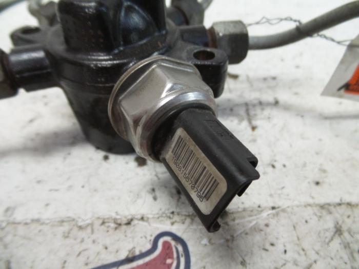 Gebruikte Druksensor Ford Transit Connect 1.8 TDCi 75 Prijs op aanvraag aangeboden door Autodemontage Joko B.V.