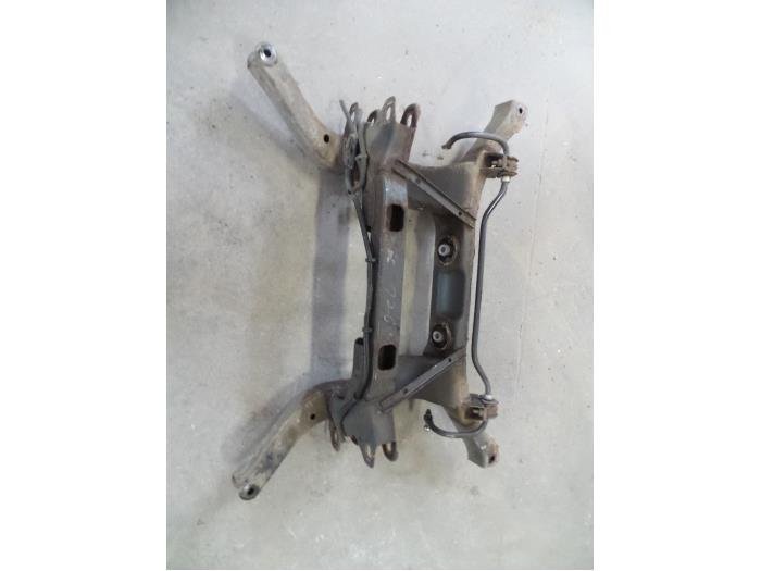 Gebruikte Subframe Opel Antara (LA6) 2.0 CDTI 16V 4x4 Prijs op aanvraag aangeboden door Autodemontage Joko B.V.