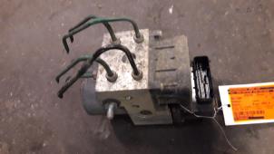 Gebruikte ABS Pomp Renault Scénic I (JA) 1.6 16V Prijs op aanvraag aangeboden door Autodemontage Joko B.V.