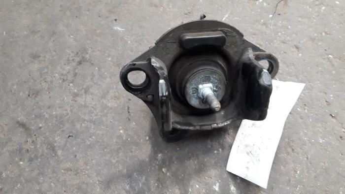 Gebruikte Motorrubber Renault Scénic I (JA) 1.6 16V Prijs op aanvraag aangeboden door Autodemontage Joko B.V.