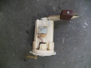 Gebruikte Tank element Pomp Mazda 323 (BJ12) 1.3i 16V Prijs op aanvraag aangeboden door Autodemontage Joko B.V.