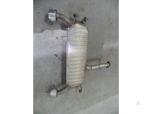 Gebruikte Uitlaat Einddemper Hyundai Tucson (JM) 2.0 CRDi VGT 16V 4x2 Prijs op aanvraag aangeboden door Autodemontage Joko B.V.