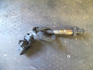 Gebruikte Lambda Sonde Hyundai Tucson (JM) 2.0 CRDi VGT 16V 4x2 Prijs op aanvraag aangeboden door Autodemontage Joko B.V.