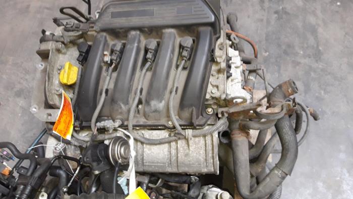 Gebruikte Motor Renault Laguna II (BG) 1.6 16V Prijs op aanvraag aangeboden door Autodemontage Joko B.V.