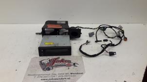 Gebruikte CD Wisselaar Peugeot 206 SW (2E/K) 1.4 HDi Prijs op aanvraag aangeboden door Autodemontage Joko B.V.