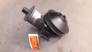 Gebruikte Pomp Servo Mercedes 190 (W201) 2.0 E Prijs op aanvraag aangeboden door Autodemontage Joko B.V.