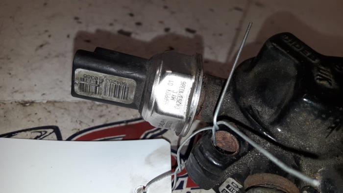 Gebruikte Brandstofdruk sensor Ford Focus 1 1.8 TDCi 115 Prijs op aanvraag aangeboden door Autodemontage Joko B.V.