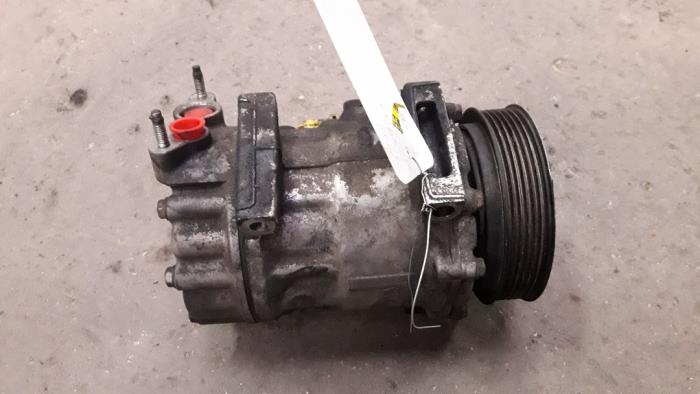 Gebruikte Aircopomp Peugeot 307 Break (3E) 1.6 HDi 90 16V Prijs op aanvraag aangeboden door Autodemontage Joko B.V.