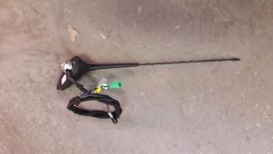 Gebruikte Antenne Peugeot 207/207+ (WA/WC/WM) 1.6 HDi 16V Prijs op aanvraag aangeboden door Autodemontage Joko B.V.