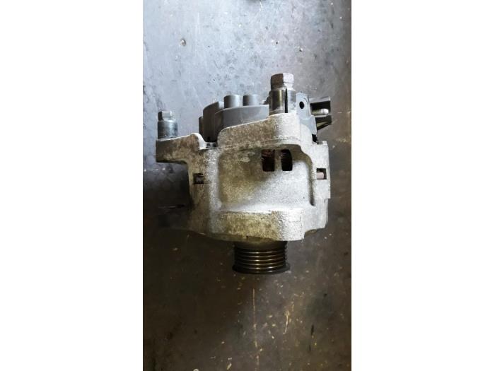 Gebruikte Dynamo Toyota Aygo (B10) 1.4 HDI Prijs op aanvraag aangeboden door Autodemontage Joko B.V.