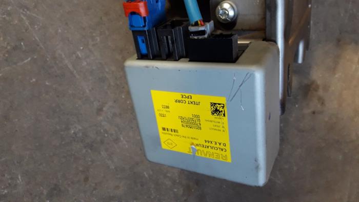 Gebruikte Computer Stuurbekrachtiging Renault Twingo II (CN) 1.2 16V Prijs op aanvraag aangeboden door Autodemontage Joko B.V.