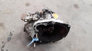 Gebruikte Versnellingsbak Alfa Romeo 156 (932) 1.6 Twin Spark 16V Prijs op aanvraag aangeboden door Autodemontage Joko B.V.
