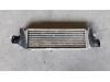 Intercooler van een Ford Transit 2.0 TDCi 16V Tourneo 2003