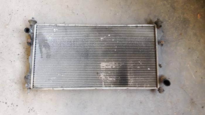 Gebruikte Radiateur Ford Transit 2.0 TDCi 16V Tourneo Prijs op aanvraag aangeboden door Autodemontage Joko B.V.