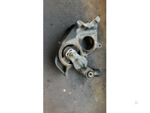 Gebruikte Motorsteun Peugeot 308 (4A/C) 1.4 VTI 16V Prijs op aanvraag aangeboden door Autodemontage Joko B.V.