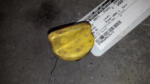 Gebruikte Oliedop Renault Scénic II (JM) 1.6 16V Prijs op aanvraag aangeboden door Autodemontage Joko B.V.