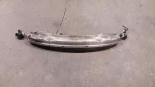 Gebruikte Bumperbalk voor Audi A4 Avant (B6) 2.5 TDI 24V Prijs op aanvraag aangeboden door Autodemontage Joko B.V.