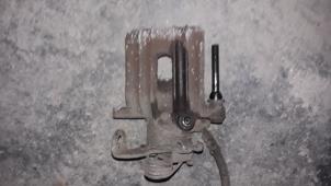 Gebruikte Remklauw (Tang) links-achter Audi A4 Avant (B6) 2.5 TDI 24V Prijs op aanvraag aangeboden door Autodemontage Joko B.V.