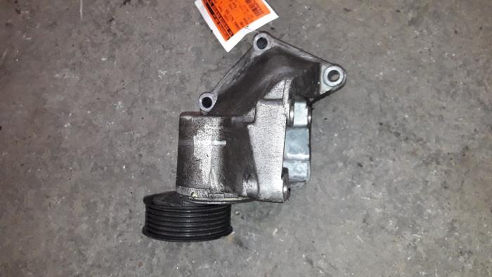 Gebruikte Spanrol Multiriem Ford Focus 1 Wagon 1.4 16V Prijs op aanvraag aangeboden door Autodemontage Joko B.V.