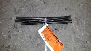 Gebruikte Klepstoter Nissan Cabstar (F22) 2.5 D Prijs op aanvraag aangeboden door Autodemontage Joko B.V.