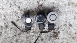 Gebruikte PDC Sensor Ford C-Max (DXA) 2.0 TDCi 16V Prijs op aanvraag aangeboden door Autodemontage Joko B.V.