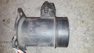 Gebruikte Luchtmassameter Nissan Primera Wagon (W12) 1.8 16V Prijs op aanvraag aangeboden door Autodemontage Joko B.V.