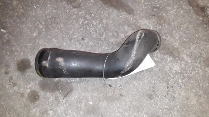 Gebruikte Intercooler Slang Opel Zafira (F75) 2.2 DTI 16V Prijs op aanvraag aangeboden door Autodemontage Joko B.V.