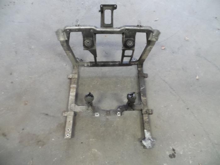 Gebruikte Subframe Ligier X-T00 Prijs op aanvraag aangeboden door Autodemontage Joko B.V.