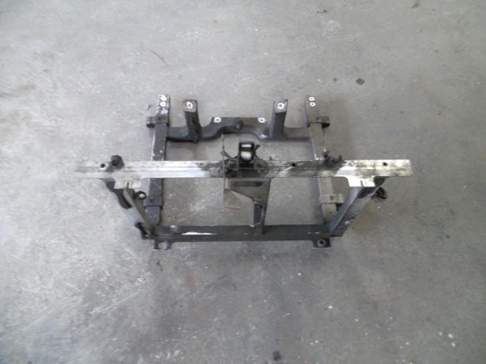 Gebruikte Subframe Ligier Nova Prijs op aanvraag aangeboden door Autodemontage Joko B.V.