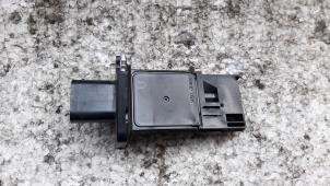 Gebruikte Luchtmassameter Dodge Nitro 2.8 CRD 16V 4x4 Prijs op aanvraag aangeboden door Autodemontage Joko B.V.