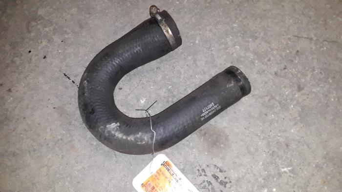 Gebruikte Intercooler Slang Opel Corsa C (F08/68) 1.7 DTI 16V Prijs op aanvraag aangeboden door Autodemontage Joko B.V.