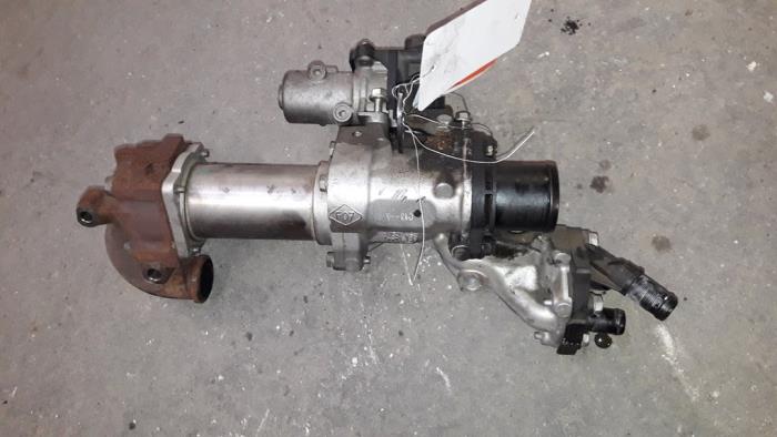 Gebruikte EGR koeler Renault Clio II Societe (SB) 1.5 dCi 68 Prijs op aanvraag aangeboden door Autodemontage Joko B.V.