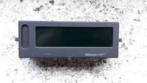 Gebruikte Display Interieur Renault Twingo II (CN) 1.5 dCi 90 FAP Prijs op aanvraag aangeboden door Autodemontage Joko B.V.