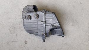 Gebruikte Luchtfilterhuis Renault Twingo II (CN) 1.5 dCi 90 FAP Prijs op aanvraag aangeboden door Autodemontage Joko B.V.