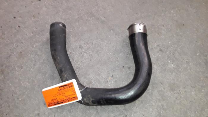 Intercooler Slang van een Opel Corsa D 1.3 CDTi 16V ecoFLEX 2007