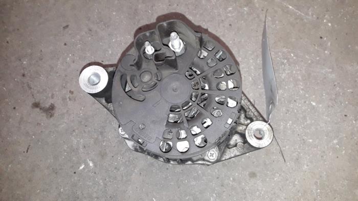 Dynamo van een Fiat Punto Evo (199) 1.6 JTD Multijet 16V Euro 5 DPF 2009