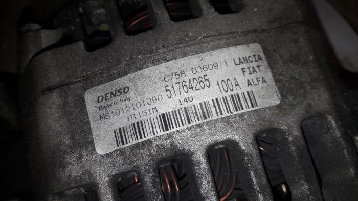 Dynamo van een Fiat Punto Evo (199) 1.6 JTD Multijet 16V Euro 5 DPF 2009