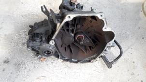 Gebruikte Versnellingsbak Chrysler PT Cruiser 2.0 16V Prijs op aanvraag aangeboden door Autodemontage Joko B.V.