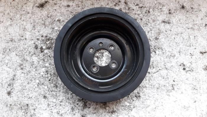Gebruikte Poelie Krukas Volkswagen Caddy III (2KA,2KH,2CA,2CH) 1.9 TDI Prijs op aanvraag aangeboden door Autodemontage Joko B.V.